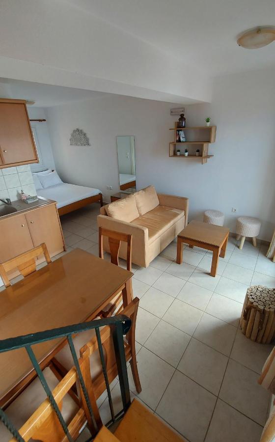 C-View Apartments Megalochori  Εξωτερικό φωτογραφία