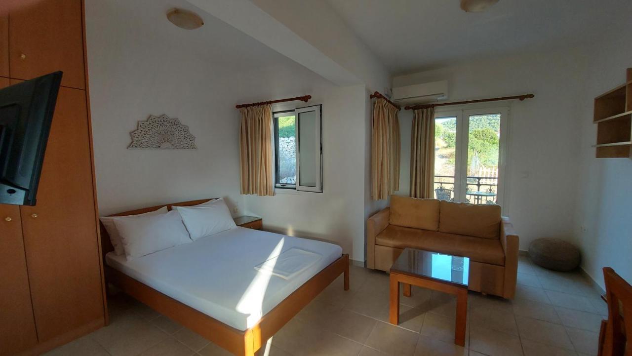 C-View Apartments Megalochori  Εξωτερικό φωτογραφία
